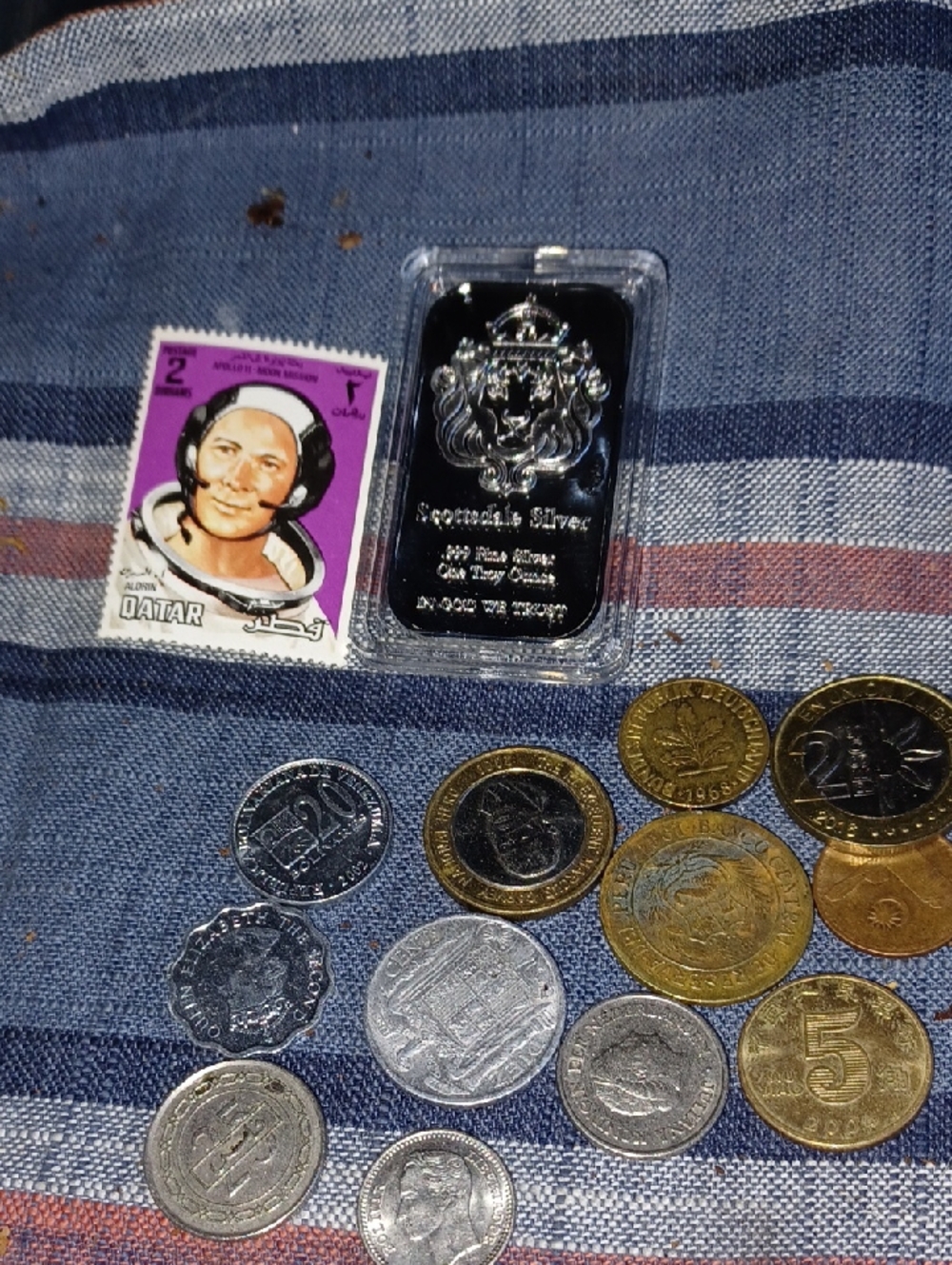 Silver Brillant Design One Ounce Plated Bar and World Coinage